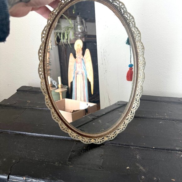 Vintage Ormolu Gold Filigree Oval Vanity Mirror Tray 1960s 1970s Dresser Display - Picture 4 of 9